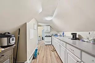 10 Pearl St, Auburn, ME 04210 - Photo 25