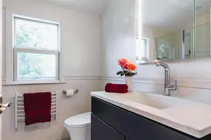 6 Chestnut Hill, Camden, ME 04843 - Photo 33