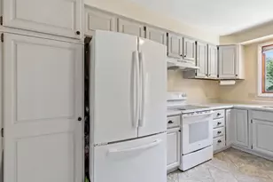23 Hunter Ln, Topsham, ME 04086 - Photo 7