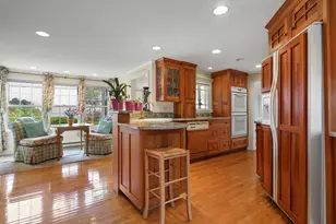 25 Bayberry Ln, York, ME 03902 - Photo 17