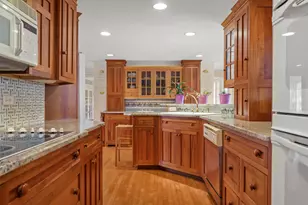 25 Bayberry Ln, York, ME 03902 - Photo 19