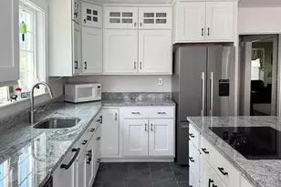 52 Mayflower Rd, Augusta, ME 04330 - Photo 9