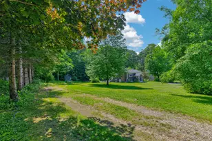 91 Bowdoin St, Yarmouth, ME 04096 - Photo 37