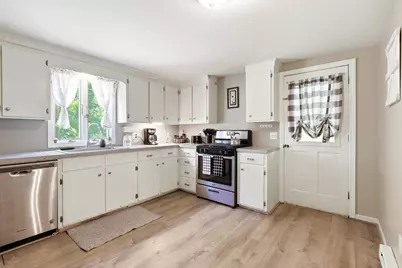250 Pine Hill Road, Berwick, ME 03901 - Photo 11