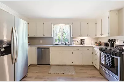 250 Pine Hill Road, Berwick, ME 03901 - Photo 11