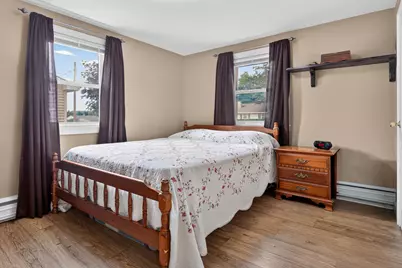 15 Brewster Street, Bangor, ME 04401 - Photo 25
