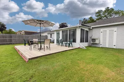 15 Brewster Street, Bangor, ME 04401 - Photo 5