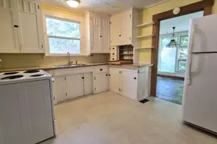 113 Greenwood Ave, Farmington, ME 04938 - Photo 13