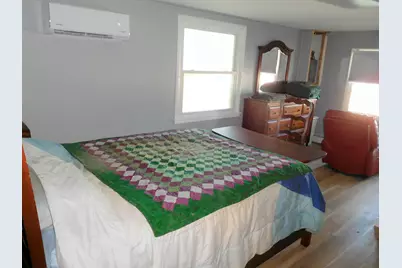 9 Spofford Street, Lewiston, ME 04240 - Photo 17