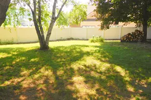9 Spofford St, Lewiston, ME 04240 - Photo 23