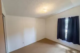 123 Cedar St, Millinocket, ME 04462 - Photo 11