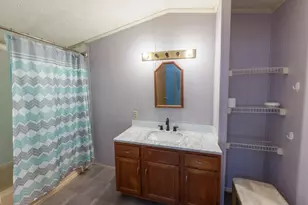 123 Cedar St, Millinocket, ME 04462 - Photo 7