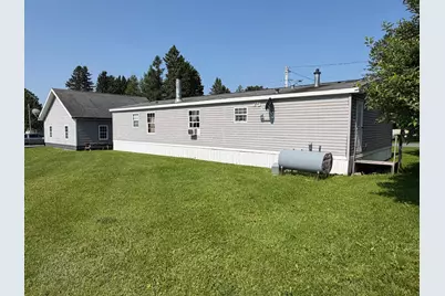 16 Ward Street, Presque Isle, ME 04769 - Photo 3