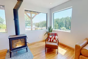 20 Sailors Wy, Vinalhaven, ME 04863 - Photo 9