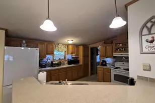 117 Pine Tree Ln, Farmington, ME 04938 - Photo 11