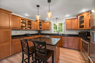 93 Central St, Hallowell, ME 04347 - Photo 11