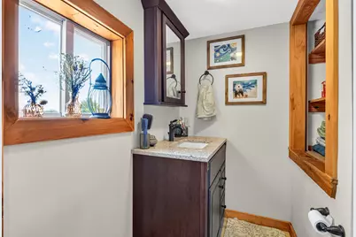 691 Eastern Avenue, Augusta, ME 04330 - Photo 31