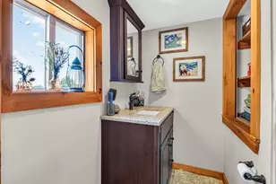 691 Eastern Ave, Augusta, ME 04330 - Photo 31