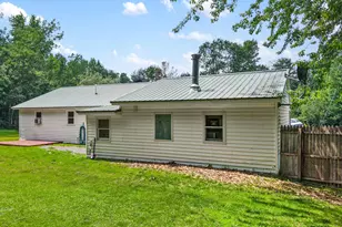24 Birch St, Newport, ME 04953 - Photo 7