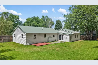 24 Birch Street, Newport, ME 04953 - Photo 5