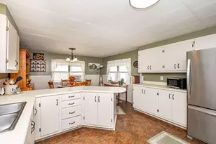 27 Worster Rd, Berwick, ME 03901 - Photo 5