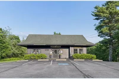 237 E Main Street, Searsport, ME 04974 - Photo 3