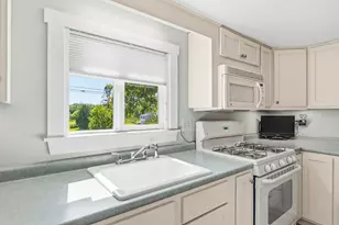 761 Gardiner Rd, Wiscasset, ME 04578 - Photo 13