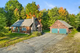 723 Middle Rd, Bradford, ME 04410 - Photo 7