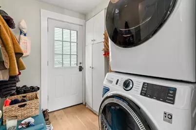 27 Pine Street #7, Portland, ME 04102 - Photo 23