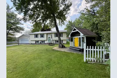 68 Lorraine Avenue, Brewer, ME 04412 - Photo 3