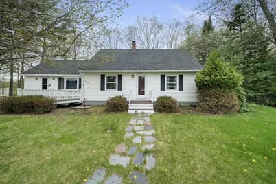 7 Ruth Avenue, Hampden, ME 04444 - Photo 3