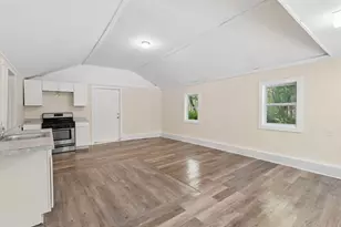 36 Coolidge Ave, Portland, ME 04103 - Photo 27