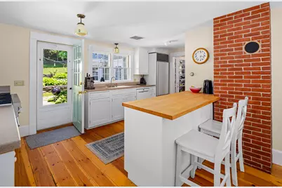 125 Russell Avenue, Rockport, ME 04856 - Photo 9