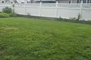 11 Surf Ave, York, ME 03909 - Photo 3