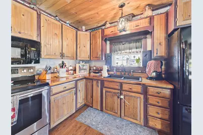 28 Silver Street, Mars Hill, ME 04758 - Photo 9