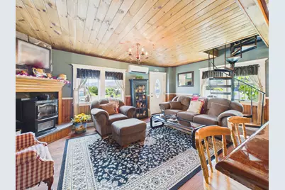 28 Silver Street, Mars Hill, ME 04758 - Photo 13