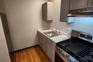 19 Wood St, Lewiston, ME 04240 - Photo 23