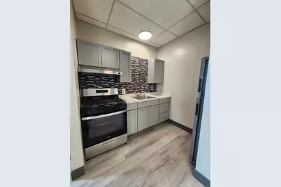 19 Wood Street, Lewiston, ME 04240 - Photo 7