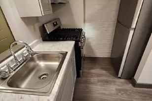 19 Wood St, Lewiston, ME 04240 - Photo 9