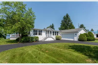 25 Green Point Road #302, Madawaska, ME 04773 - Photo 3