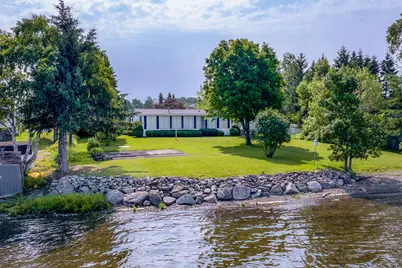 25 Green Point Road #302, Madawaska, ME 04773 - Photo 5