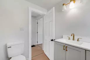 722 N Main St, Brewer, ME 04412 - Photo 11