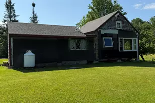1895 Wagner Bridge Rd, Waldoboro, ME 04572 - Photo 1