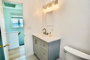 129 Portland Ave, Old Orchard Beach, ME 04064 - Photo 17