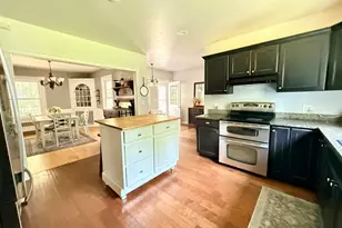269 Main St, Lincoln, ME 04457 - Photo 11