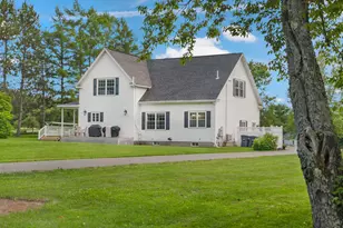 517 Blackstream Rd, Hermon, ME 04401 - Photo 5