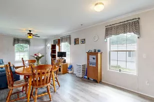 37 Village Dr, Lewiston, ME 04240 - Photo 11
