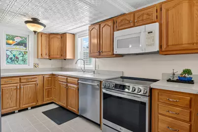 20 Tibbetts Street, South Berwick, ME 03908 - Photo 11