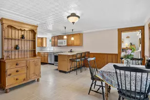 20 Tibbetts St, South Berwick, ME 03908 - Photo 9