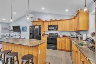 98 Pepin Rd, Sidney, ME 04330 - Photo 13